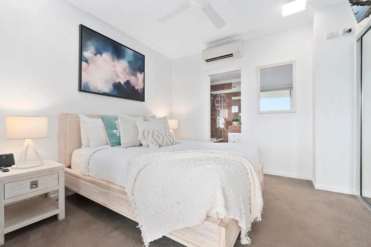 Apartament Luxury Oceanview Penthouse Cairns City