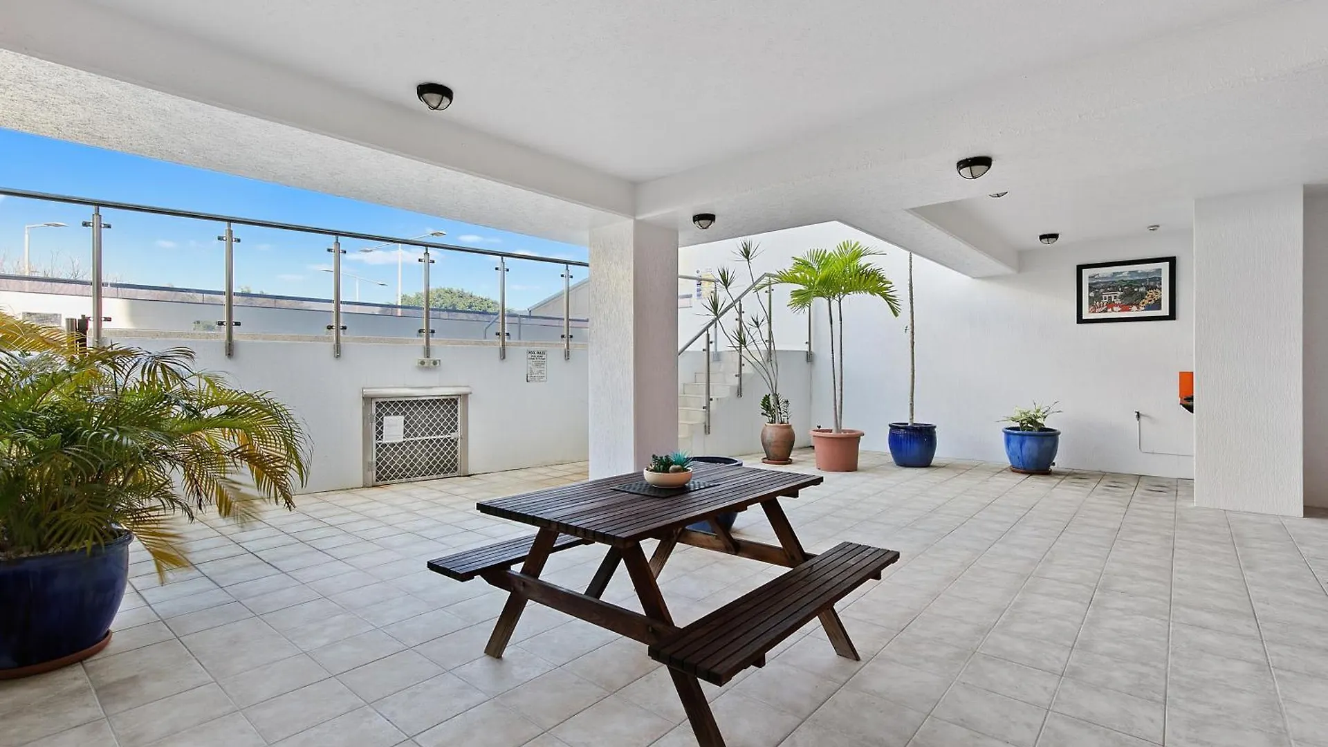Luxury Oceanview Penthouse Cairns City Apartment